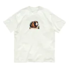 OKameMolꕤ︎︎オカメモルのアニメ風三毛モルモット オーガニックコットンTシャツ