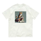 三毛猫shopの本を読む猫 Organic Cotton T-Shirt