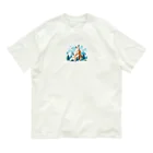 アミュペンの山頂に向かって勇敢に進む登山者 オーガニックコットンTシャツ