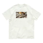 shinjo_irasutoの寝ている可愛いひよこ Organic Cotton T-Shirt