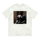 Take-chamaの深みのある漆黒の色合いが美しく輝く厳かな仏像。 Organic Cotton T-Shirt