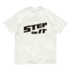 フォーヴァのSTEP ON IT オーガニックコットンTシャツ