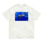 古見きゅう/ and 9 films オンラインショップ のシルキーシャーク Organic Cotton T-Shirt