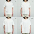 アトリエヱキパの彫刻（偽）　version2 オーガニックコットンTシャツのサイズ別着用イメージ(男性)