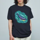 ari designの星と泳ぐシロナガスクジラ オーガニックコットンTシャツ