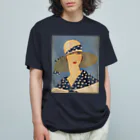PALA's SHOP　cool、シュール、古風、和風、のlady wearing a sun hat オーガニックコットンTシャツ