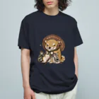 真希ナルセ（マキナル）の信楽焼のタヌキ風柴犬（赤柴） オーガニックコットンTシャツ