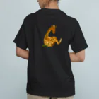 どうぶつYAのおすわりキリン オーガニックコットンTシャツ