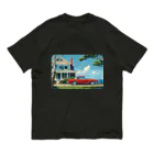 MistyStarkの赤いコルベットと海辺の家　－　red corvette and seaside house　－ オーガニックコットンTシャツ