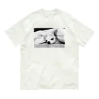 akane_art（茜音工房）のモノクロチワワ（アンニュイ1） Organic Cotton T-Shirt