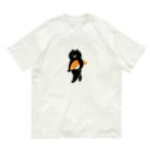 SUIMINグッズのお店の【中】サーモンの握り寿司をかっこよく運ぶねこ Organic Cotton T-Shirt