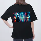 Rebel Rhapsodyのネオン街の孤独な女性 Oversized T-Shirt