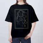 TakiGreen SHOPの“Line Medusa” Oversized T-Shirt