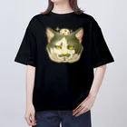 トロ箱戦隊本部の猫さんと豆大福 Oversized T-Shirt