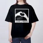 アージーのLOVE and PEACE オーバーサイズTシャツ