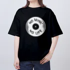 QUQU_WORKSのノーミュージックノーライフ レコード盤デザイン ホワイト オーバーサイズTシャツ