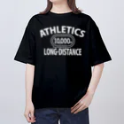 sports_tower スポーツタワーの10000m走・白・長距離走・陸上競技・グッズ・オリジナル・デザイン・Tシャツ・陸上部・男子・女子・美男子・美女・かっこいい・かわいい・アスリート・選手・10000メートル競走・入賞・有望・応援 オーバーサイズTシャツ