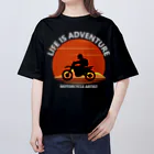 アージーのLife is Adventure Oversized T-Shirt