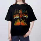 nidan-illustrationの"BAD CALL" オーバーサイズTシャツ