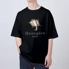 Hanagara animal cafeのモモンガと花柄アニマルカフェのロゴ入り。 オーバーサイズTシャツ