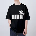 牛川 暗のグッズショップのUMA（白） オーバーサイズTシャツ