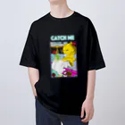 Manhole Delivery　の宇宙人と戯れる猫 オーバーサイズTシャツ Oversized T-Shirt