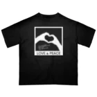 アージーのLOVE and PEACE Oversized T-Shirt