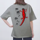 LalaHangeulの腹黒くないアカハライモリさん　バックプリント オーバーサイズTシャツ