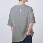 dougaseiseitokoroの足の生えた牛乳瓶 Oversized T-Shirt