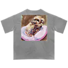 Yuhki | おばけのゆうき 公式オンラインショップ　【ちぎり絵・貼り絵のTシャツ・パーカー・スマホケース・バッグ・日用品・雑貨・文具・ドッグTシャツなど販売中】のトイプードルのぷー(クラシック) オーバーサイズTシャツ