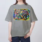 mikoのはみ出しモンスター Oversized T-Shirt