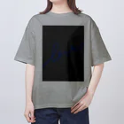 rilybiiのBlue LogoArt × Charcoal オーバーサイズTシャツ