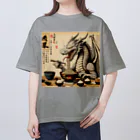 いきもの戯画の龍の饂飩 Oversized T-Shirt