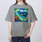 日本の風景 COOL JAPANの日本の風景:沖縄渡嘉志久ビーチの泳ぐ海がめ、Japanese scenery: Sea turtles swimming at Tokashiki Beach,Okinawa Oversized T-Shirt