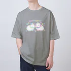 大賀一五の店のバニコーンが見ている Oversized T-Shirt