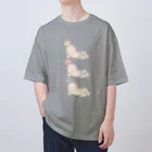 Heart to Heartの国宝ベイビーはぴ涅槃像 Oversized T-Shirt