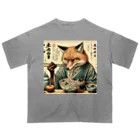 いきもの戯画のきつね饂飩 オーバーサイズTシャツ