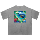 日本の風景 COOL JAPANの日本の風景:沖縄渡嘉志久ビーチの泳ぐ海がめ、Japanese scenery: Sea turtles swimming at Tokashiki Beach,Okinawa Oversized T-Shirt