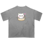 DECORの気づかいのできるネコ　ねこ鍋 Oversized T-Shirt