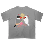 Lily bird（リリーバード）の粟穂をプレゼント 桜&白文鳥 オーバーサイズTシャツ