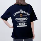 TINY PUNKの【文字白】CHIHIRO 50th Anniversary オーバーサイズTシャツ