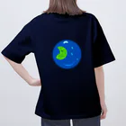 ウサネコ38の月と地球　 Oversized T-Shirt