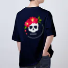 yuki-tsubakiのBetty skull 花盛り オーバーサイズTシャツ