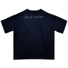 ４つの肉球のDark horse オーバーサイズTシャツ