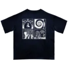 太陽の眼の太陽の眼 文字絵(白/背面) オーバーサイズTシャツ