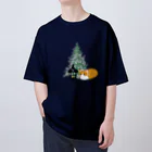 PERIDOTの香箱座りねこ(グリーンツリー) Oversized T-Shirt