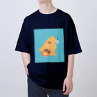 nagisa-ya(なぎさや) ペンギン雑貨のチョココロネロケット Oversized T-Shirt