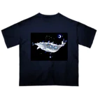 ARCANUMのARCANUM Whale Whale - Stella - 星を噴くクジラ Oversized T-Shirt