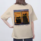 ぐら(GURA)の窓際ネコ・カラー Oversized T-Shirt