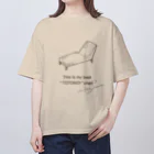 くりん@イラストレーターのThis is my best “TOTONOI” chair. オーバーサイズTシャツ